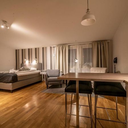Simloc Hotel Drottninggatan Arjeplog Esterno foto